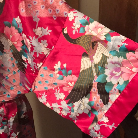 Oriental Village Silk Collection kimono robe S/m - Picture 3 of 7